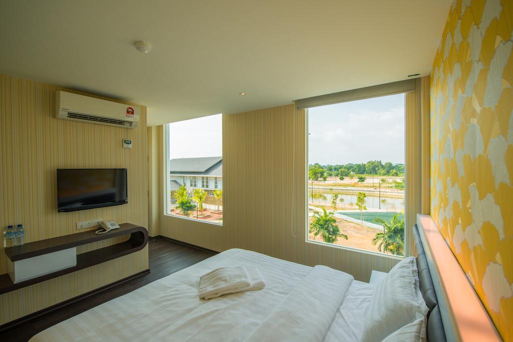 Riverfront Sentral Hotel Malacca ภายนอก รูปภาพ